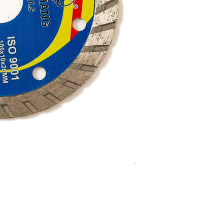 Hete Hoge Pers 4inch 105*1.8/1.2*10*8*20mm - het Staallichaam van Diamond Blade 65Mn van het kwaliteitsporselein met het Lange Scherpe Leven