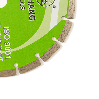 De koude Pers 230×1.8/2.6×10×22.23×18T segmenteerde de Scherpe Schijf van Diamond Blade Dry Cutting Porcelain voor Ceramisch, Tegel, Graniet