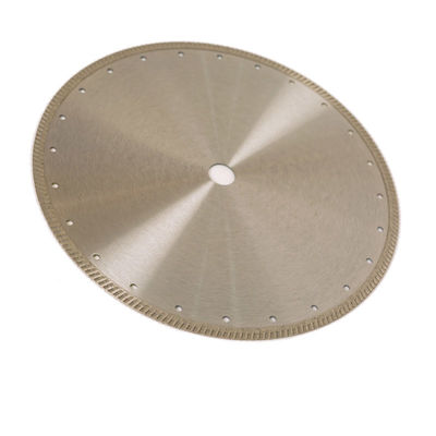 Hete Pers 14inch ‚Hoge 350×2.2/3.2×10×25.4mm - het Staallichaam van Diamond Blade 65Mn van het kwaliteitsporselein met het Lange Scherpe Leven