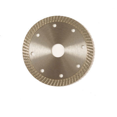 Hoog - kwaliteit de Tegel Turbodiamond blade saw 115 X 22.2mm van het 4,5 Duimmetselwerk Diamond Segment Best Diamond Blades